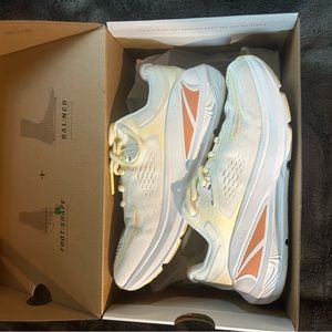 Asics paradigm 6 running shoes